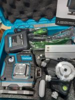 تراز لیزری ماکوتا پرو ۴ بعدی ۱۶ لاین مدل 4DTM-22WF